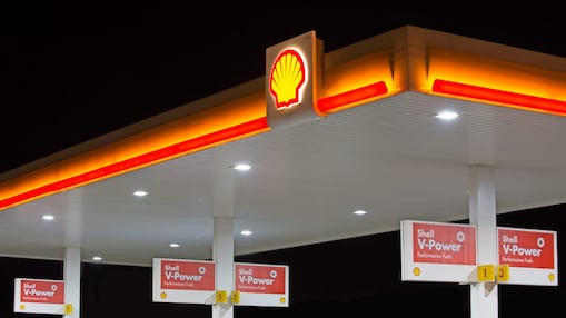 Shell forecourt pecten night