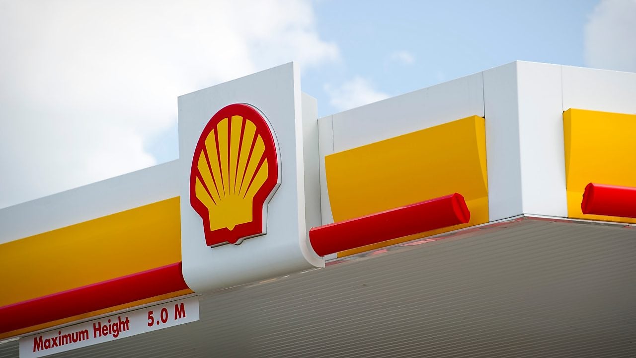Shell service station and Shell logo