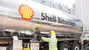 Shell Bitumen truck
